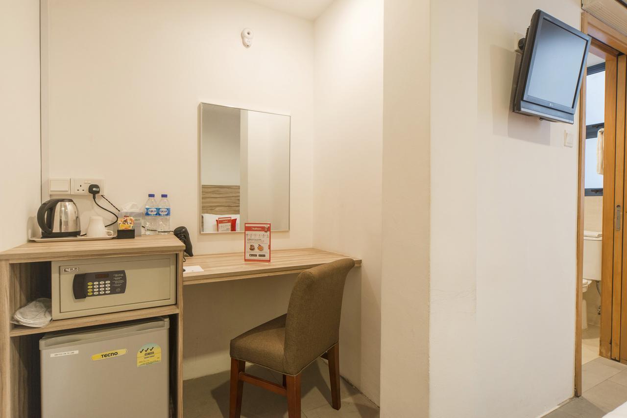 Reddoorz Plus @ Victoria Street Singapore Eksteriør billede