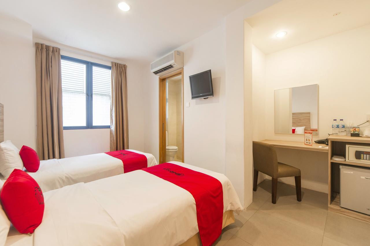 Reddoorz Plus @ Victoria Street Singapore Eksteriør billede
