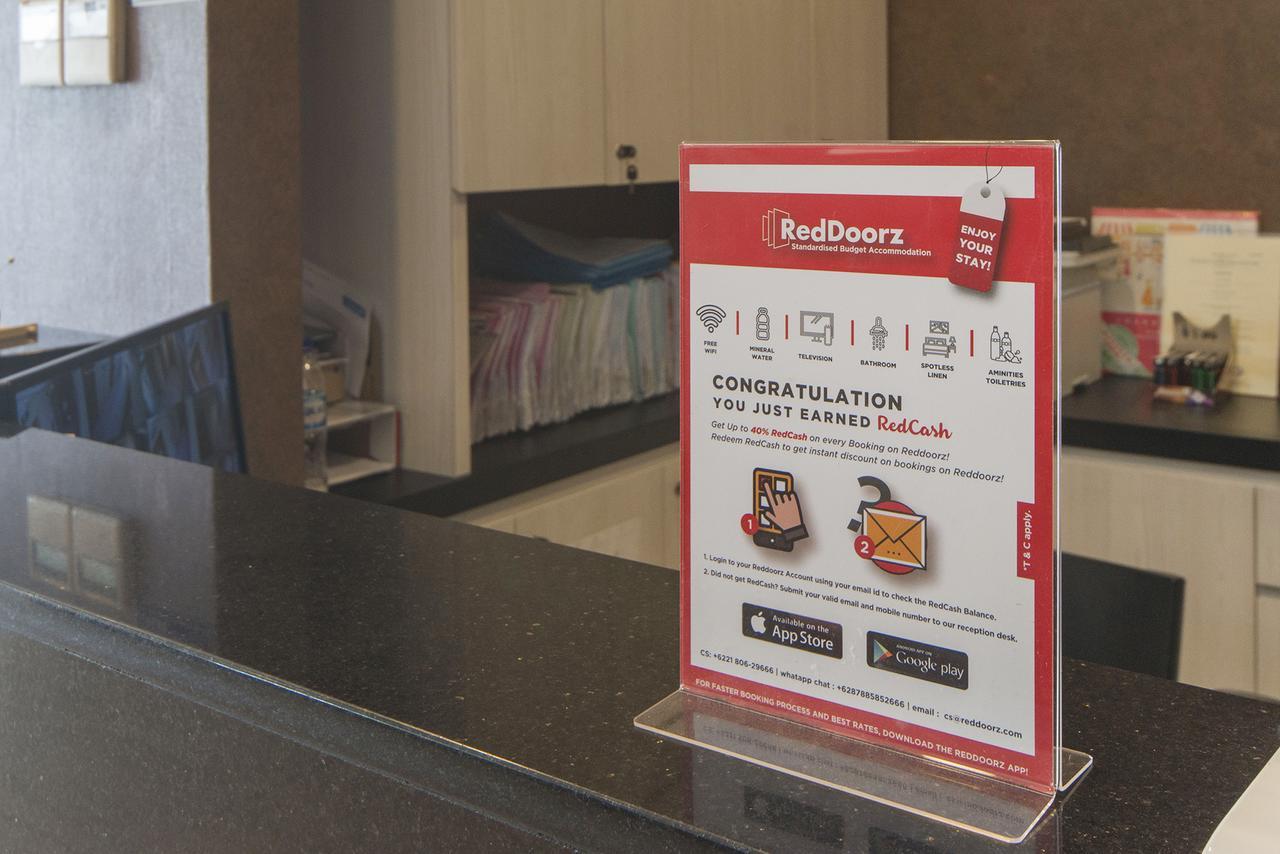 Reddoorz Plus @ Victoria Street Singapore Eksteriør billede